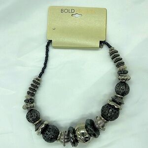 Necklace, Casual or dress this elegant piece will accentuate definitively.